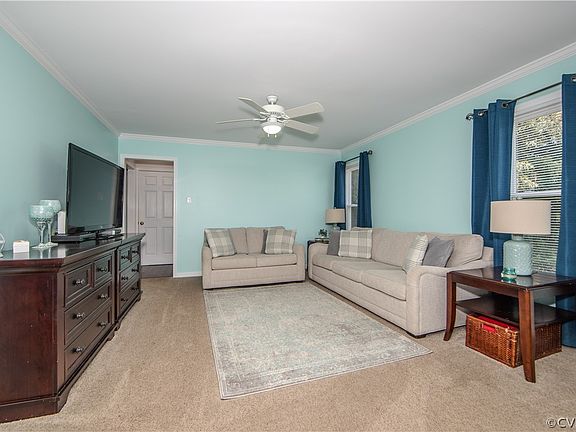 3rd image of 8251 Tarragon Dr
