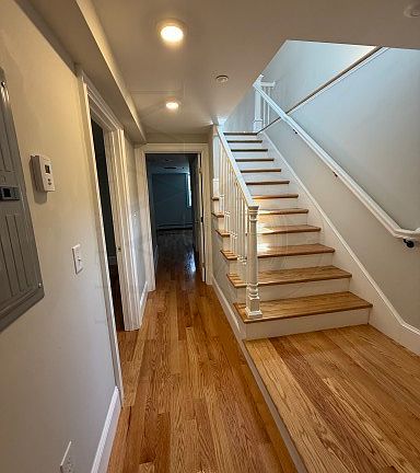 3rd image of 60 Bonair St #1