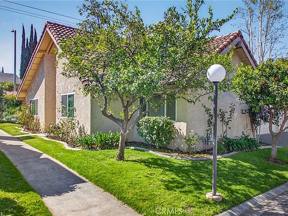 2nd image of 25338 Lawton Ave