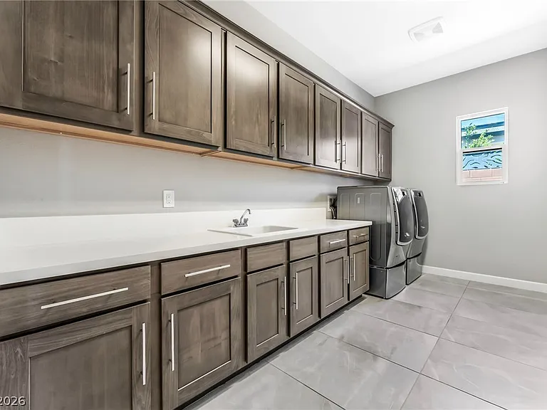8477 Wolf Mountain Ct — Photo 25