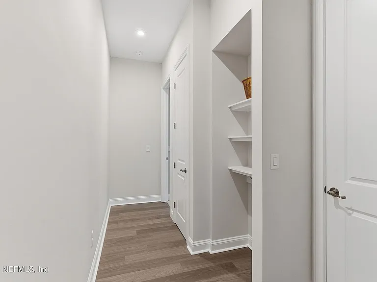 66 Adirondack Dr — Photo 21