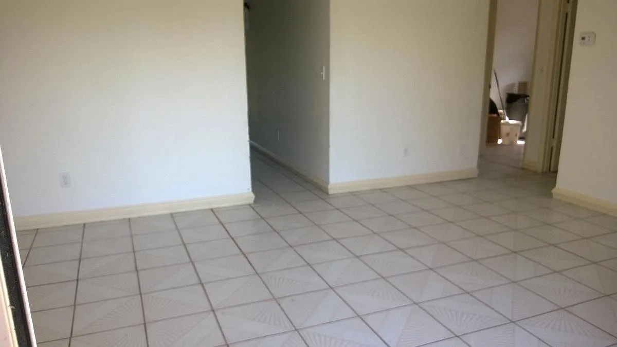 3209 SE Kensington Street — Photo 4