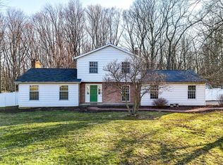 330 Parkview Dr, Smithville, OH 44677