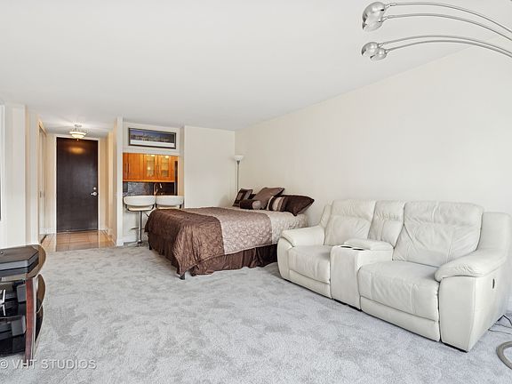 5th image of 535 N Michigan Ave APT 3107