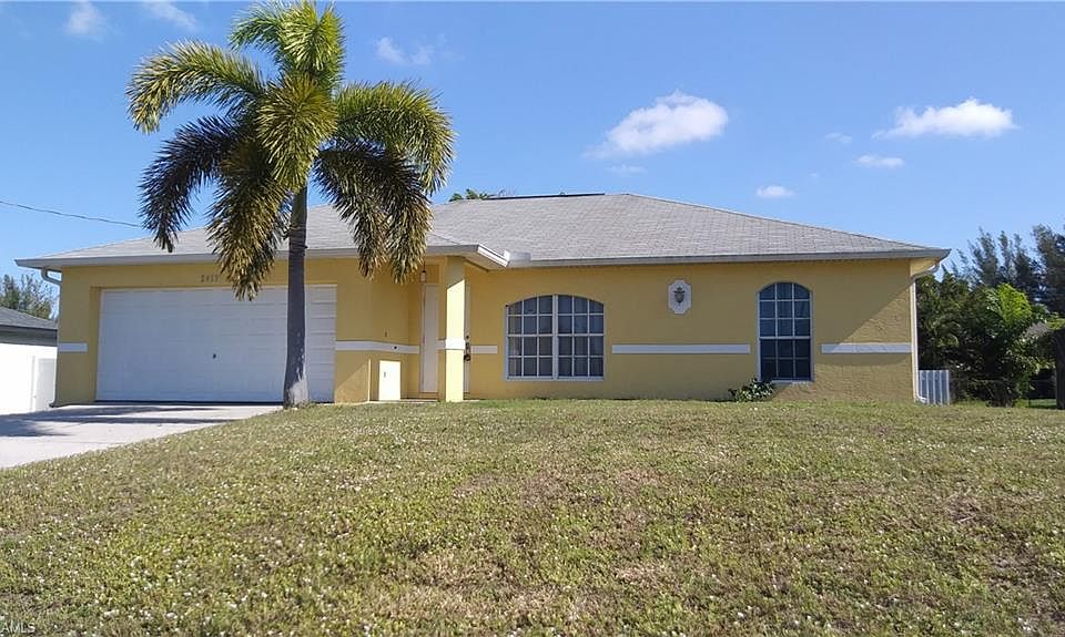1st image of 2413 SW 18th Ave
