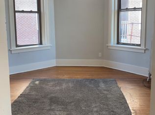 739 N Perry St, Davenport, IA 52803