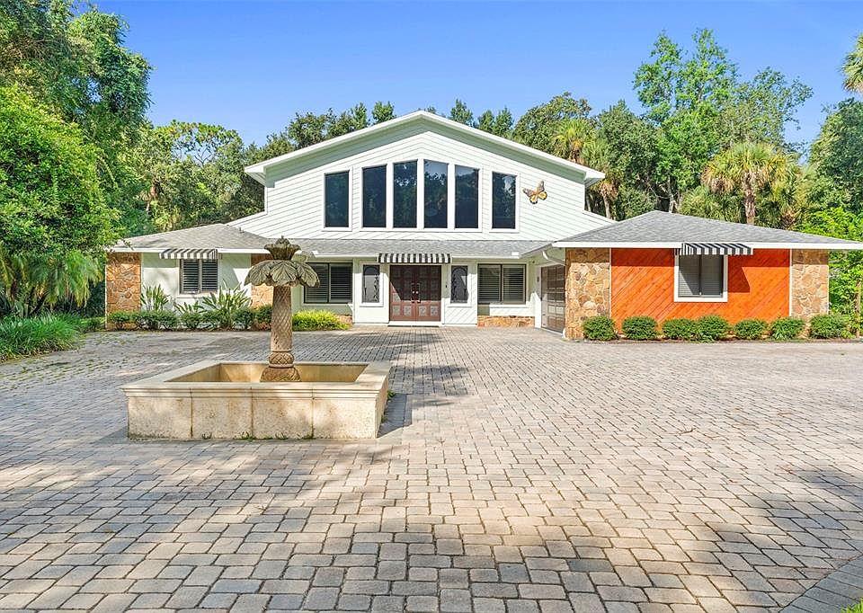 1st image of 550 S TIMBERLANE DRIVE