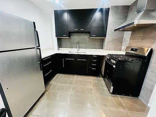 1st image of 67-18 Selfridge St #2