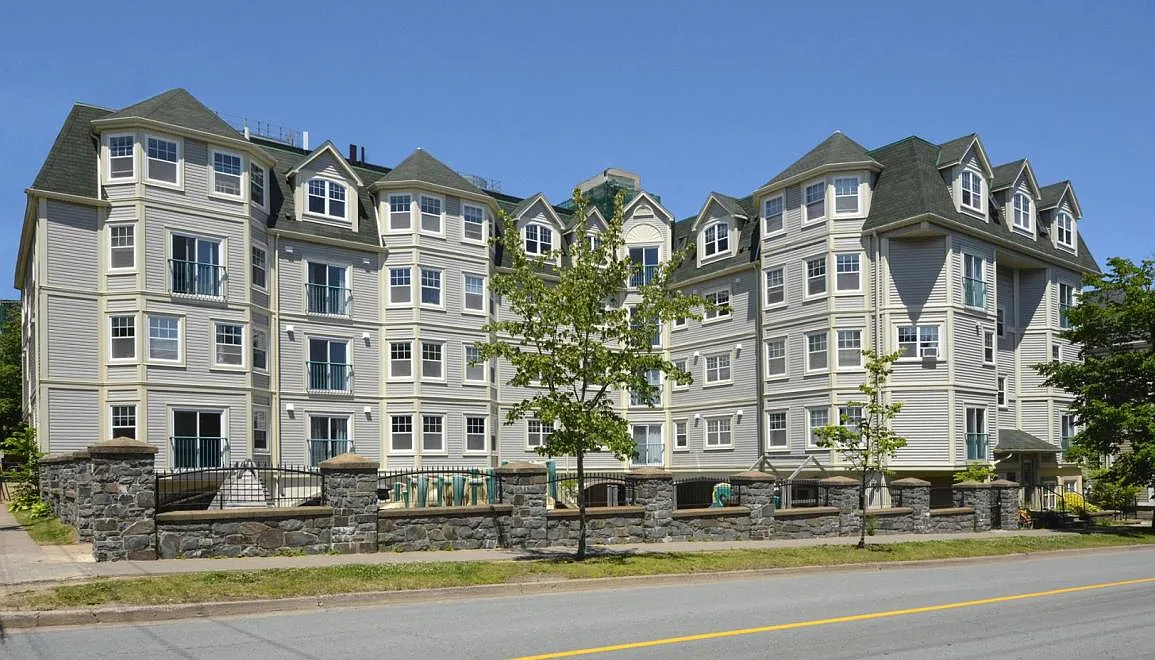 South Street Apartments — Photo 1