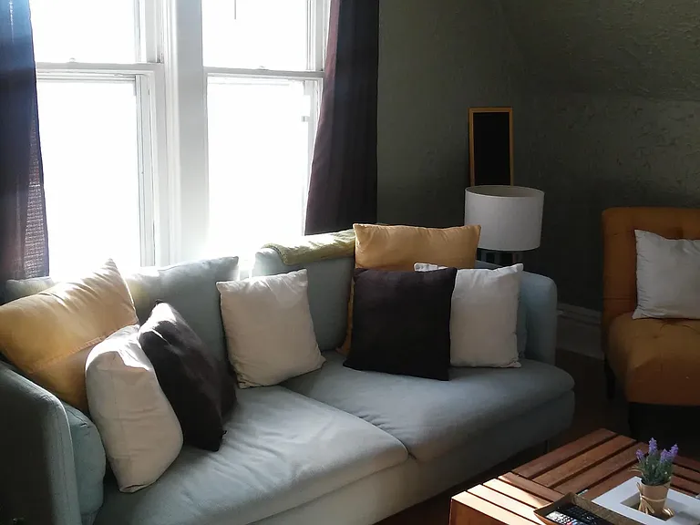 214 S Henry St #3 — Photo 7