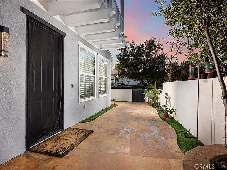 30 Savannah Ln — Photo 3