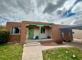 1824 Hopi Rd, Santa Fe, NM 87505