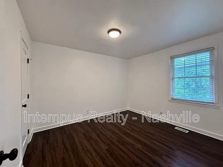 2716 Herman St #C — Photo 9