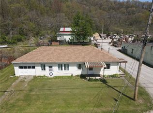 503 5th St, Darlington, PA 16115