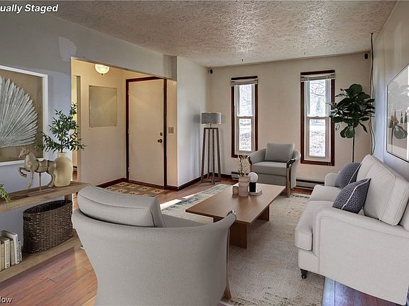 5th image of 664 E College St