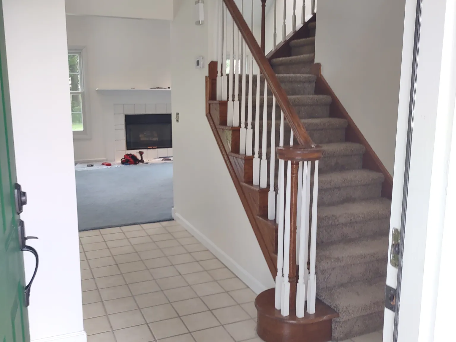 3 bed, 2165 sqft, $2,700 — Photo 3