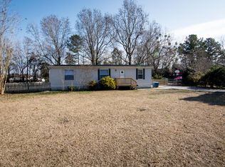 115 Woodbrook Dr, Midway Park, NC 28544