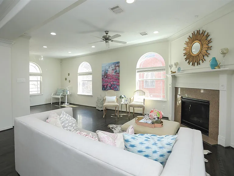 1311 Bingham St #B — Photo 9