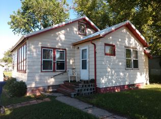217 2nd Ave NE, Beulah, ND 58523