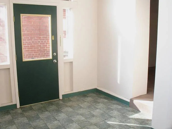 423 Penn St #1 — Photo 5
