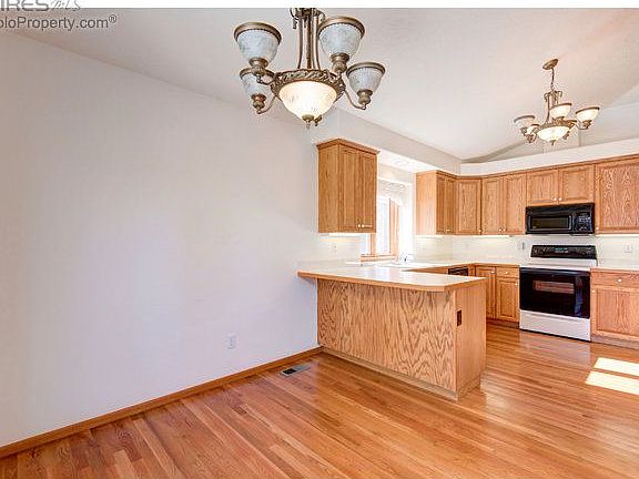 5th image of 1650 46th Ave