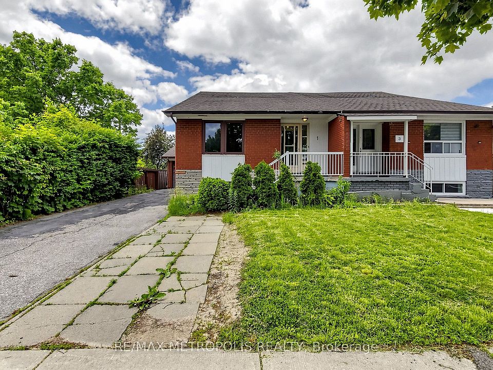 1st image of 1 Council Cres