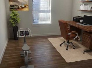 669 Sheafe Rd #104, Poughkeepsie, NY 12601