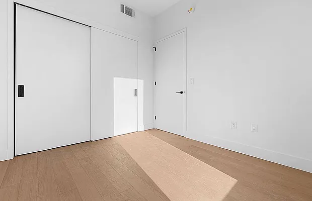 Rented by West 124th Manager LLC | media 25