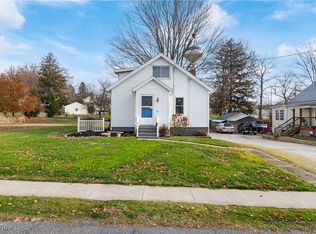 93 Cleveland Ave, Doylestown, OH 44230