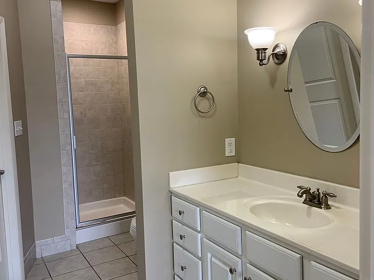 605 W Market St #416 — Photo 14