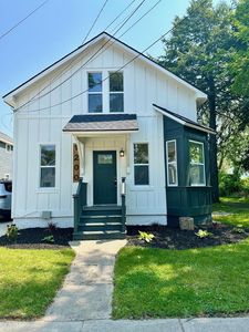 1200 Pine St, Muskegon, MI, 49442