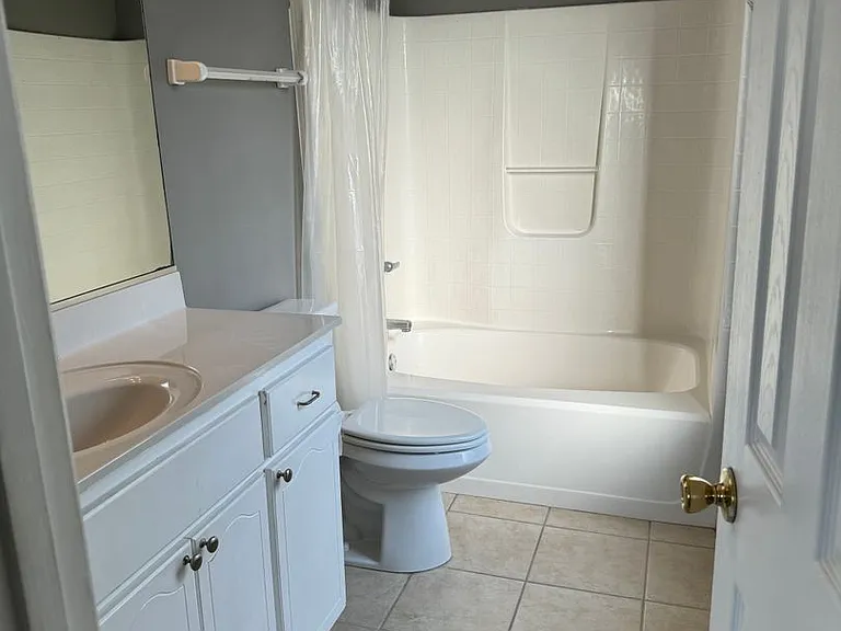 2305 Minnesota Ave — Photo 6