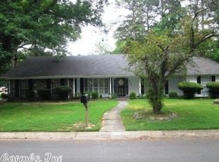 9317 Jacques Rd, Little Rock, AR 72209