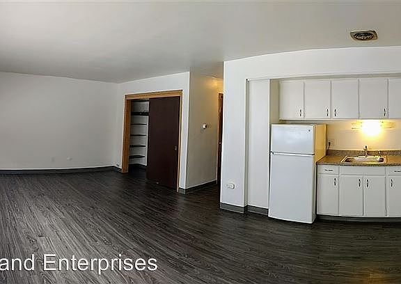 5th image of 1933 N Prospect Ave #8630499