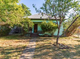 1116 W 4th St, Medford, OR