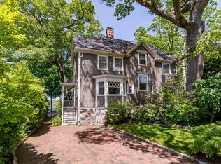 9 Glengarry Rd, Winchester, MA 01890