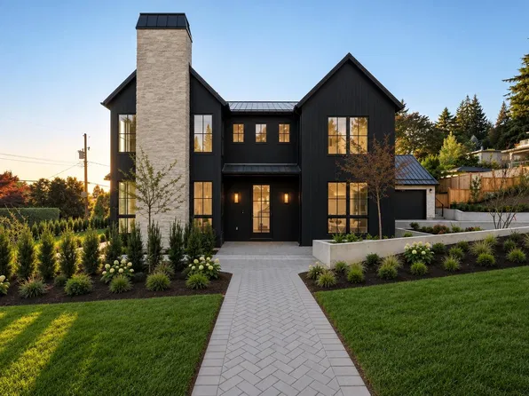 1709 Ottawa Ave, West Vancouver, BC V7V 2S3