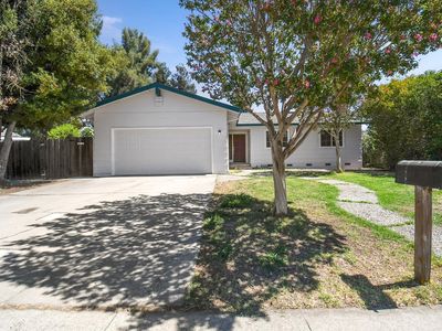 8253 La Almendra Way, Sacramento, CA, 95823