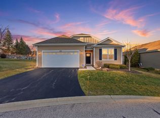 1110 Redtail Ct, Woodstock, IL