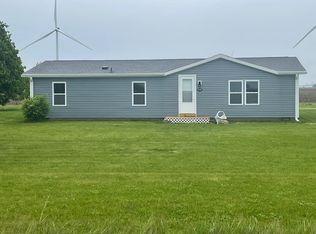 279 W 350 S, Chalmers, IN 47929