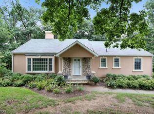 59 Skyline Dr, Morristown, NJ 07960