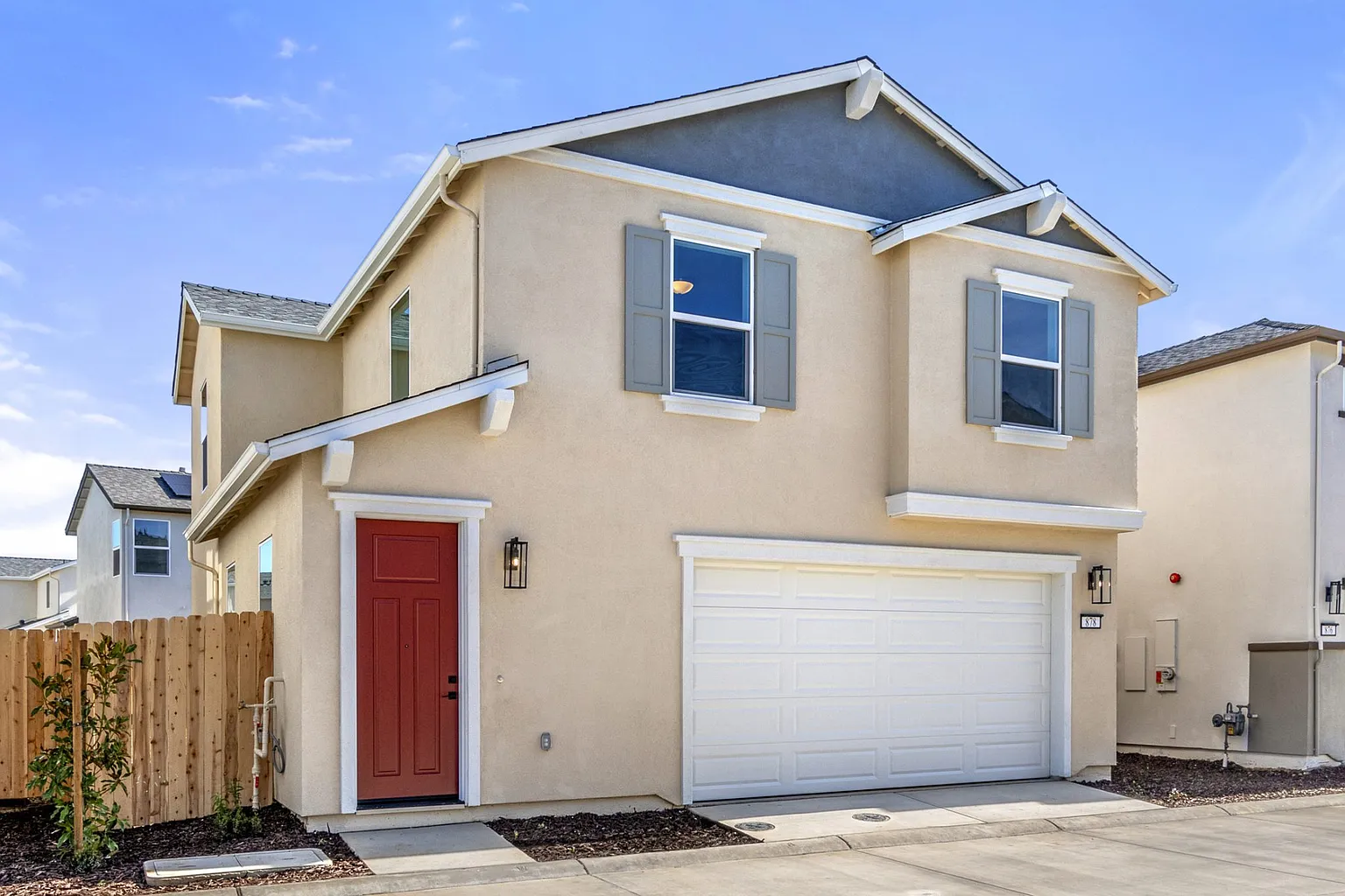 878 Pecan Tree Ln photo 1
