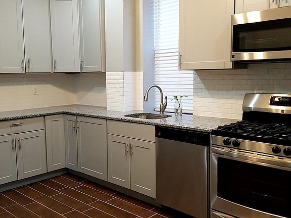 4th image of 2349 S Saint Louis Ave #1