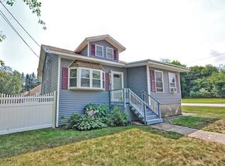 51 Brandon Rd, Dudley, MA 01571