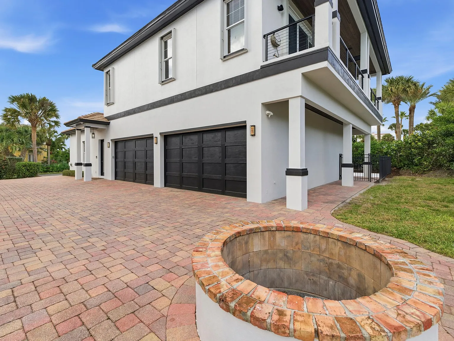 7607 Kiawah Way — Photo 3