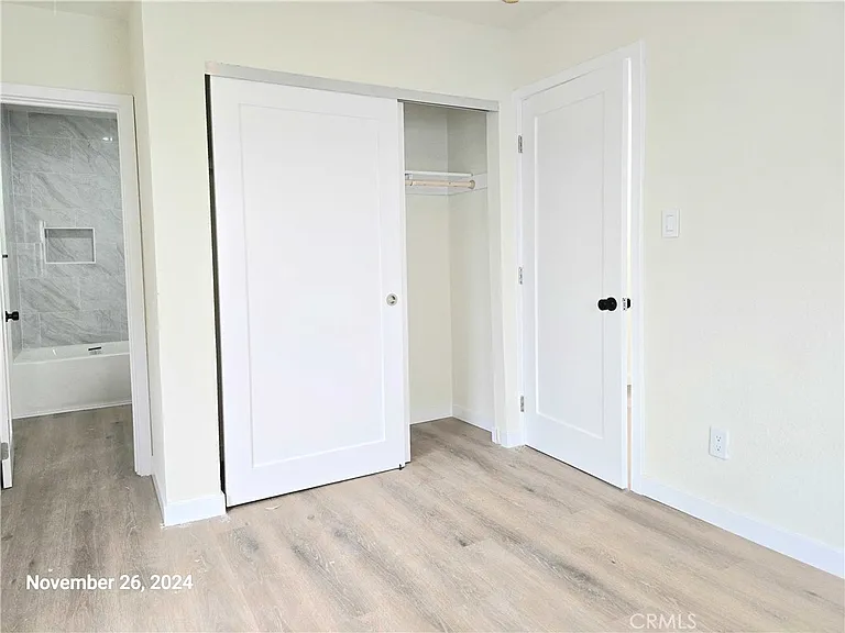 10916 S Inglewood Ave #1/2 — Photo 9