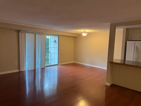 142 Cannongate Iii Rd #142, Nashua, NH 03063