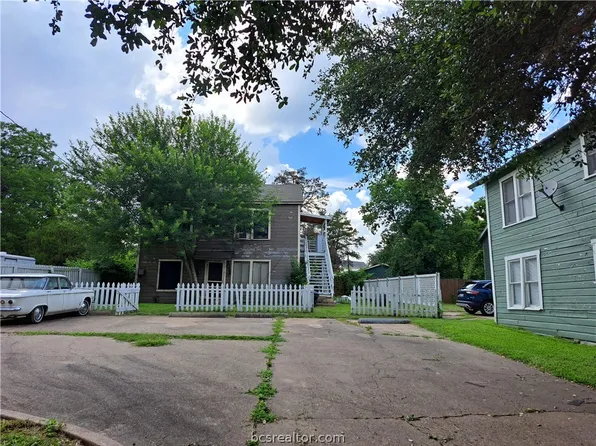 408 Hill St, Bryan, TX 77803