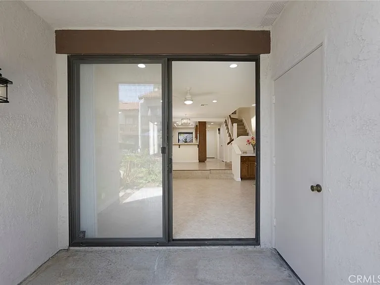 319 Molokai Dr — Photo 20
