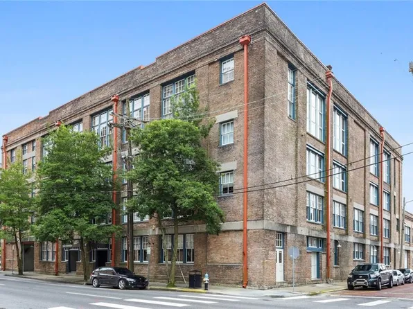 1111 S Peters St APT 109, New Orleans, LA 70130